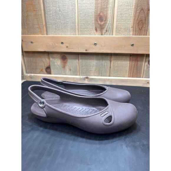 Womens Crocs Brown Flats Slingback Sandals With Crystal Button Detail Size 8 - Picture 1 of 8